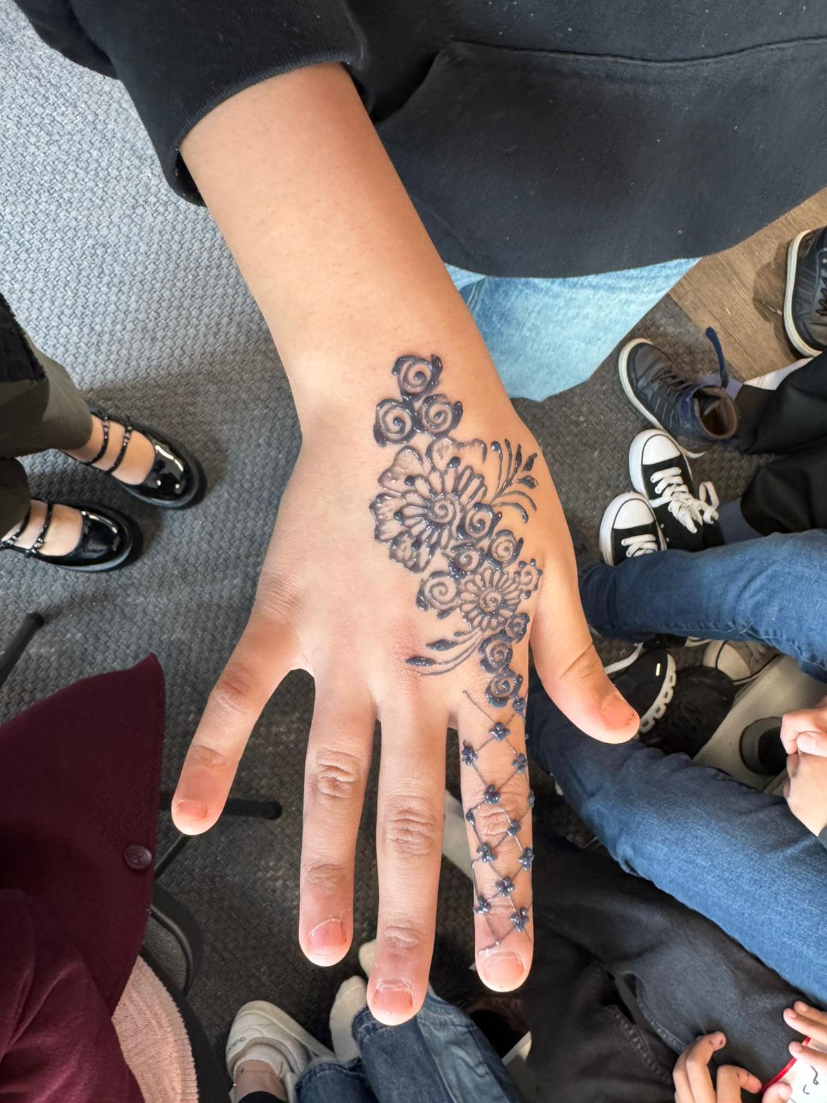 Palestine art therapy session 11